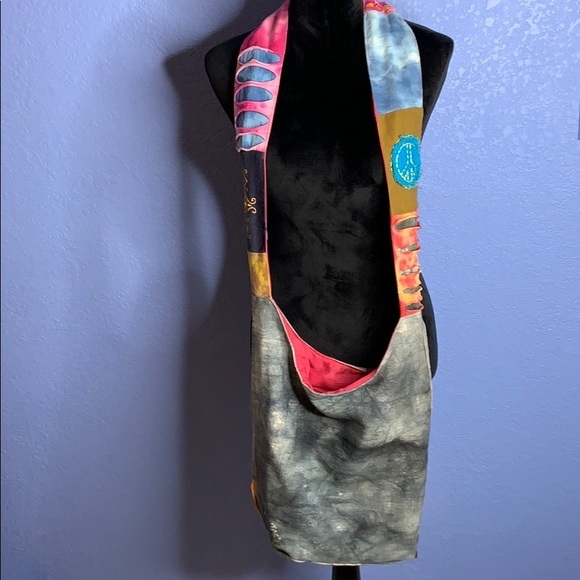 Om symbol tote. Made in India, zipper clos… - Picture 3 of 6